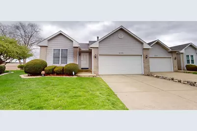 625 W 89th Place, Merrillville, IN 46410 - Photo 1