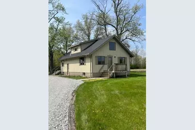 8821 1200 N, Demotte, IN 46310 - Photo 1