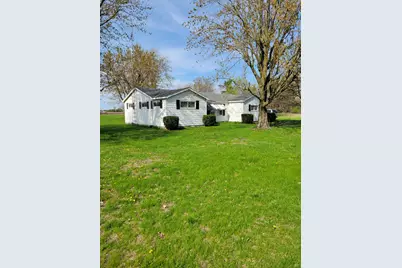 5646 W 1250 N, Demotte, IN 46310 - Photo 1