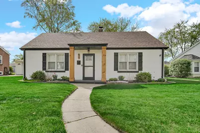 19 Beverly Boulevard, Hobart, IN 46342 - Photo 1