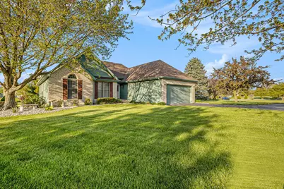 439 W 100 N, Valparaiso, IN 46385 - Photo 1