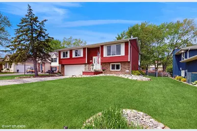 3068 Parkwood Place, Crown Point, IN 46307 - Photo 1