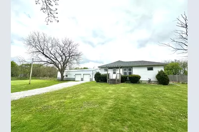 877 N 400 E, Valparaiso, IN 46383 - Photo 1