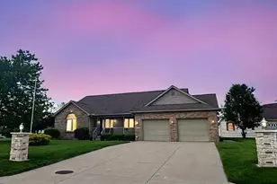 518 Countryside Cir, Rensselaer, IN 47978 - Photo 1