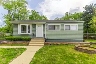 1037 E 11th Ct, Gary, IN 46403 - Photo 1