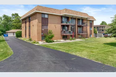 716 Moraine Trace #3, Schererville, IN 46375 - Photo 1