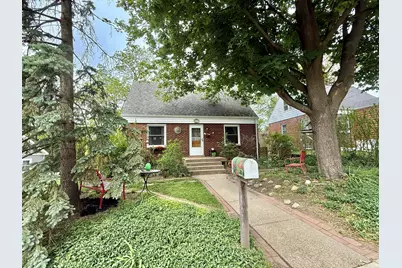 805 Academy Street, Valparaiso, IN 46383 - Photo 1