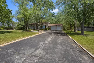 10821 N 900 W, Demotte, IN 46310 - Photo 1