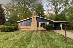 5847 Taft Pl, Merrillville, IN 46410 - Photo 1