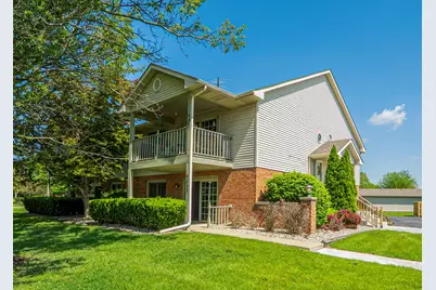 9843 Parkway Drive, Highland, IN 46322 - Photo 1