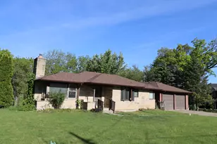 400 N Linda St, Hobart, IN 46342 - Photo 1