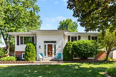 2903 98th Street, Highland, IN 46322 - Photo 1