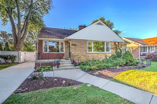 304 Beverly Pl, Munster, IN 46321 - Photo 1