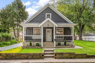 355 Valparaiso St, Valparaiso, IN 46383 - Photo 1