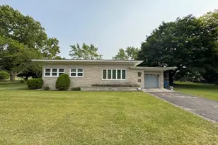 1402 E Culver Rd, Knox, IN 46534 - Photo 1