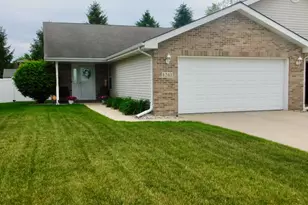 1261 W 84th Pl, Merrillville, IN 46410 - Photo 1