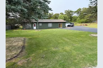 4596 E 1047 N, Demotte, IN 46310 - Photo 1