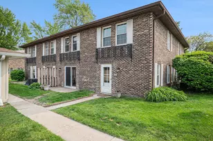 1911 Burgundy St, Schererville, IN 46375 - Photo 1