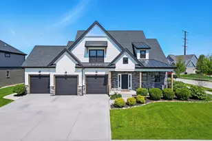 10328 Silver Maple Dr, Saint John, IN 46373 - Photo 1