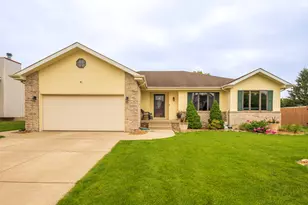 2955 Burge Dr, Crown Point, IN 46307 - Photo 1