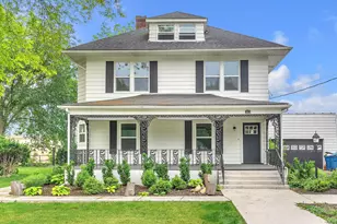 303 N Washington St, Hebron, IN 46341 - Photo 1