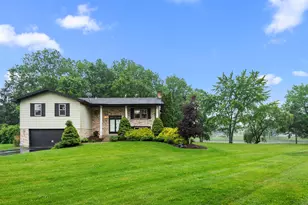 8558 Mathews St, Crown Point, IN 46307 - Photo 1