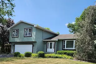 10028 Redbud Rd, Munster, IN 46321 - Photo 1