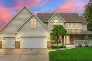 2601 Chesterfield Dr, Valparaiso, IN 46385 - Photo 1