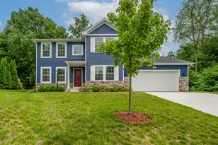 305 Hill Top Ct, New Carlisle, IN 46552 - Photo 1