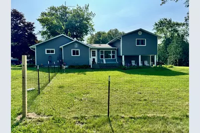 2916 Us-421, Medaryville, IN 47957 - Photo 1