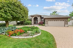 1634 33rd Ave, Munster, IN 46321 - Photo 1