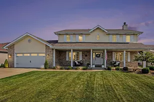 174 Stone Ridge Dr, Dyer, IN 46311 - Photo 1