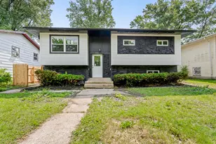 1533 Porter St, Gary, IN 46406 - Photo 1