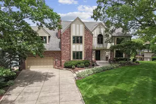 467 Scarborough Rd, Valparaiso, IN 46385 - Photo 1