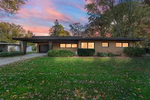 413 Driftwood Dr, Hobart, IN 46342 - Photo 1