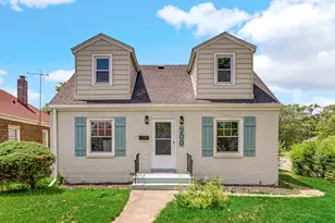 200 McKinley St, Gary, IN 46404 - Photo 1