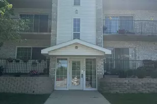 408 Sturdy Rd, Valparaiso, IN 46383 - Photo 1