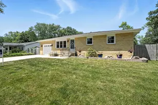 5462 Tulip Ave, Portage, IN 46368 - Photo 1