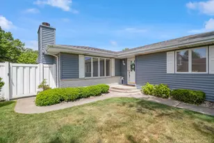 638 N Lillian Ave, Griffith, IN 46319 - Photo 1