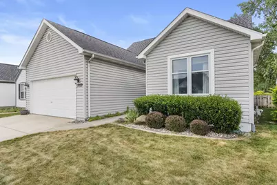 1059 Vanderburgh Street, Valparaiso, IN 46385 - Photo 1