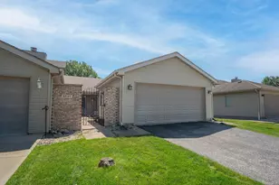 9527 Crown Commons Dr, Crown Point, IN 46307 - Photo 1