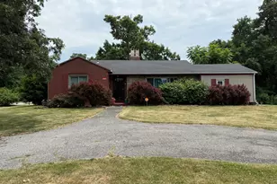 5601 Connecticut St, Merrillville, IN 46410 - Photo 1