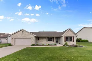 814 Seminole Dr, Lowell, IN 46356 - Photo 1