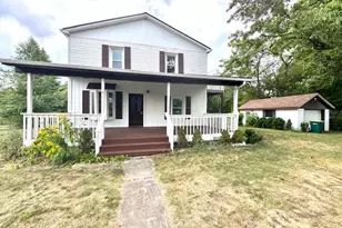 6175 S Oakwood Ave, North Judson, IN 46366 - Photo 1