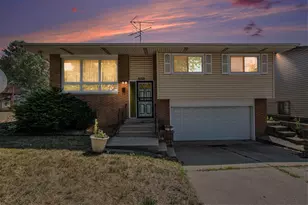 1529 Hovey St, Gary, IN 46406 - Photo 1