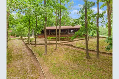 275 W 700 N, Valparaiso, IN 46385 - Photo 1