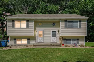 123-127 Jeffrey St, Chesterton, IN 46304 - Photo 1