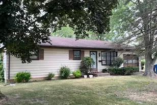 540 Northwood Dr, Lowell, IN 46356 - Photo 1