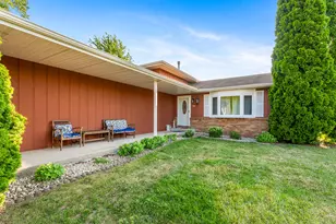 8966 Clark Pl, Crown Point, IN 46307 - Photo 1