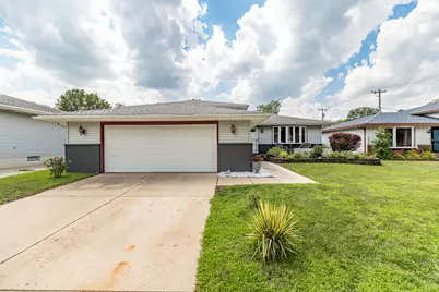 9120 Southmoor Avenue, Highland, IN 46322 - Photo 1